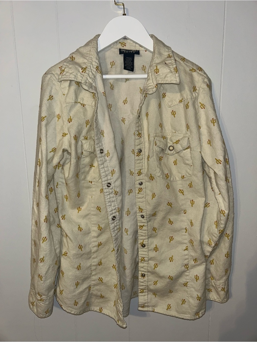 Wrangler Cream Lightweight Shirt Jacket with Yellow Cactus Print